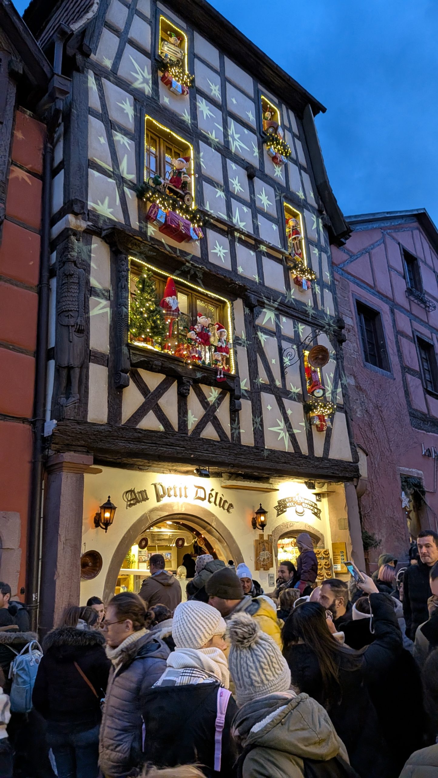 PXL 20251206 155200643.TS